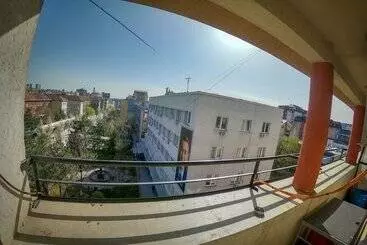 هتل Prishtina Center Hostel