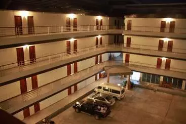 ホテル Grand Perfect Apartment