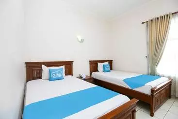 ホテル Airy Syariah Bandara Juanda Sidoarjo