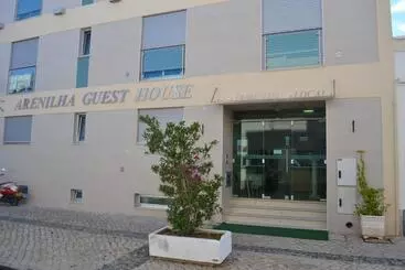 Majatalo Arenilha Guest House