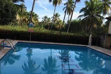 پانسیون Pousada Lua Cheia