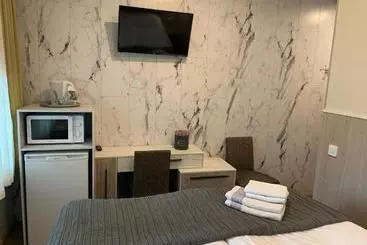 Pension  Sadama Street Villa