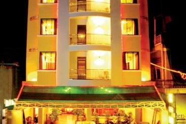 פנסיון Star Wood Inn