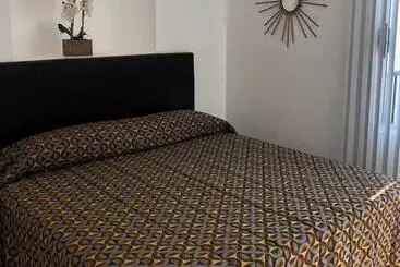 アパートホテル Rosarito Inn