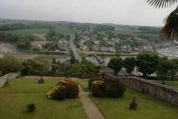 مبيت وإفطار Chambres D Hotes Vue De La Rance