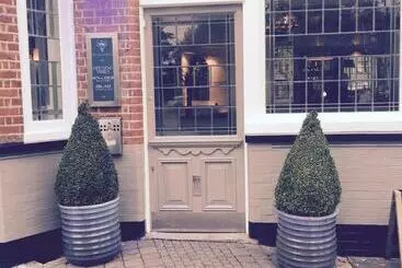 Retkeilymaja The Stag Enfield