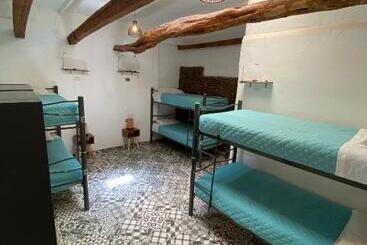 پانسیون Rey Lagarto Hostel