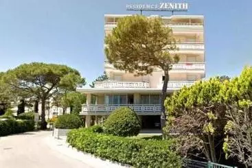 Aparthotel Residence Zenith   Agenzia Cocal
