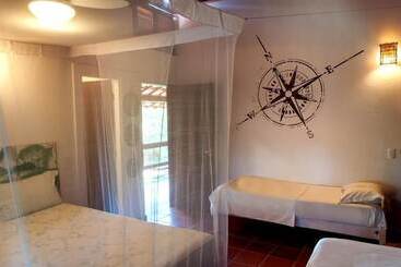 پانسیون Jangada Lodge