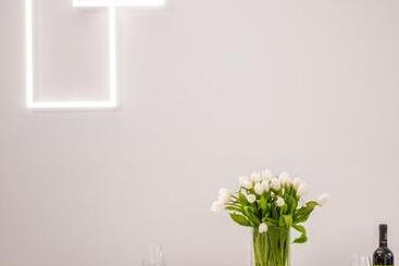 מלון דירות Appartamenti Vasco Renna Surf Center