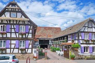 Pensão A L'arc En Ciel