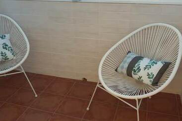 بنسيون Hostal Macami