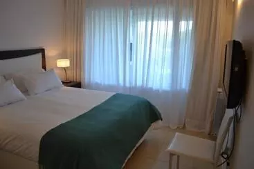 هتل آپارتمان Valeria Playa Apart