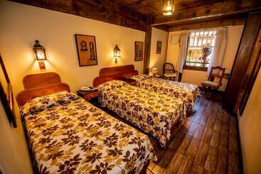 پانسیون Pousada Monte Imperial