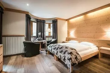 アパートホテル Residence Floralp