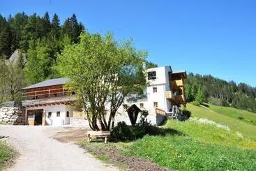 ホテル Steinwandterhof