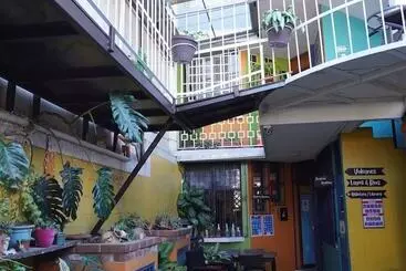 ペンション Hostal Guatefriends