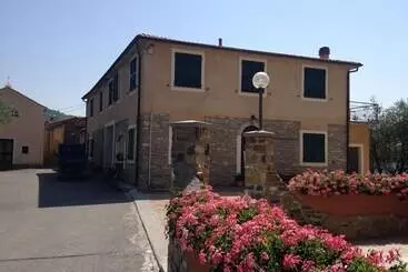 ホテル Agriturismo Gli Ulivi