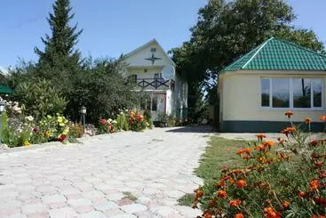 پانسیون Jamilya B&b Guest House