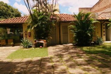 هاستل Posada Shalom