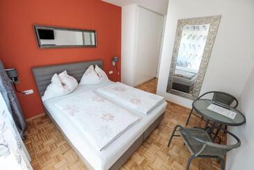 Pansiyon Gästehaus Genf