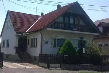 Pensjonat Póczáné Vendégszobái