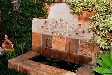 膳宿费 Pumpkin Tree Guesthouse