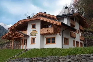 Hotel Agriturismo Dalla Natura La Salute