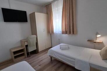 پانسیون Villa Gaga