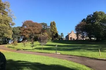 ペンション Fludha Guest House