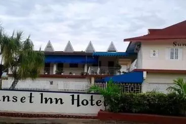 هتل Sunset Inn Apartment