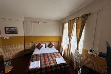 پانسیون Sweet Rooms Near Police Bazar