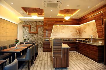 Hotel The Landmark Amritsar