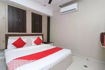 Hotelli Oyo 29570 Swastik Resort