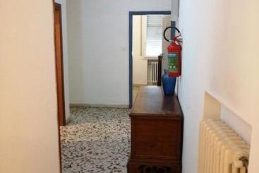 فندق صغير Affittacamere Fiore