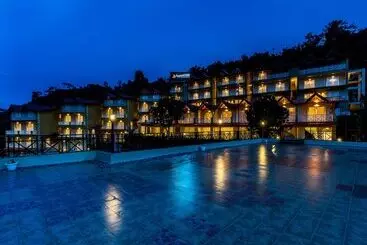 Hotel Cygnett Resort Mountain Breeze