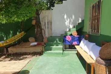 8125 Hostel