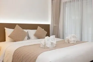 Otel Xl Patong