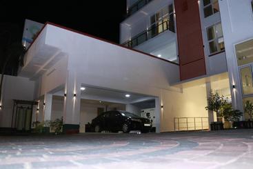 فندق Kanola Luxury