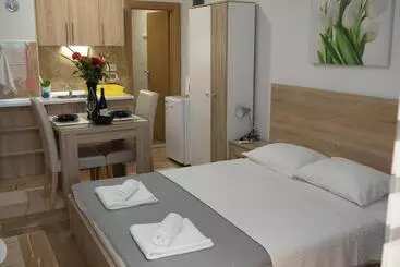 آپارتمان‌های توریست‌ها Apartmani Budimčić