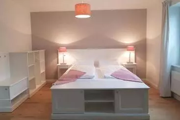 Huoneistohotelli Domizil Gols, Studios Am Anger