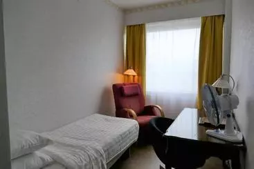 ユースホステル Linnanpiha Bed & Breakfast