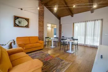Bed and Breakfast In Viridi