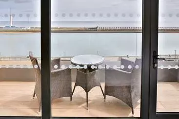 Hotel The Commissioners Quay Inn   The Inn Collection Group