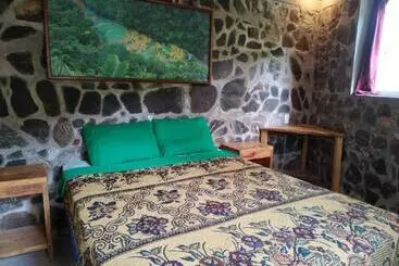 Ch'i Bocól Community Hostel