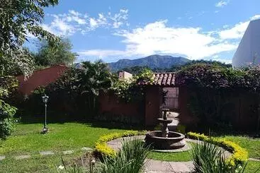 هتل La Casona