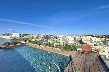 South 32 Hotel By Zzzing