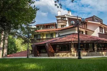 Lomakeskus Park Hotel Izvorite