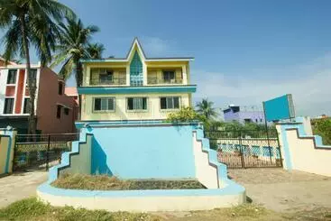Hotel Oyo 22072 Muktai Nest