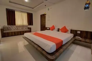 Hotel Dream Valley Resort And Farmhouse, Mahableshwar